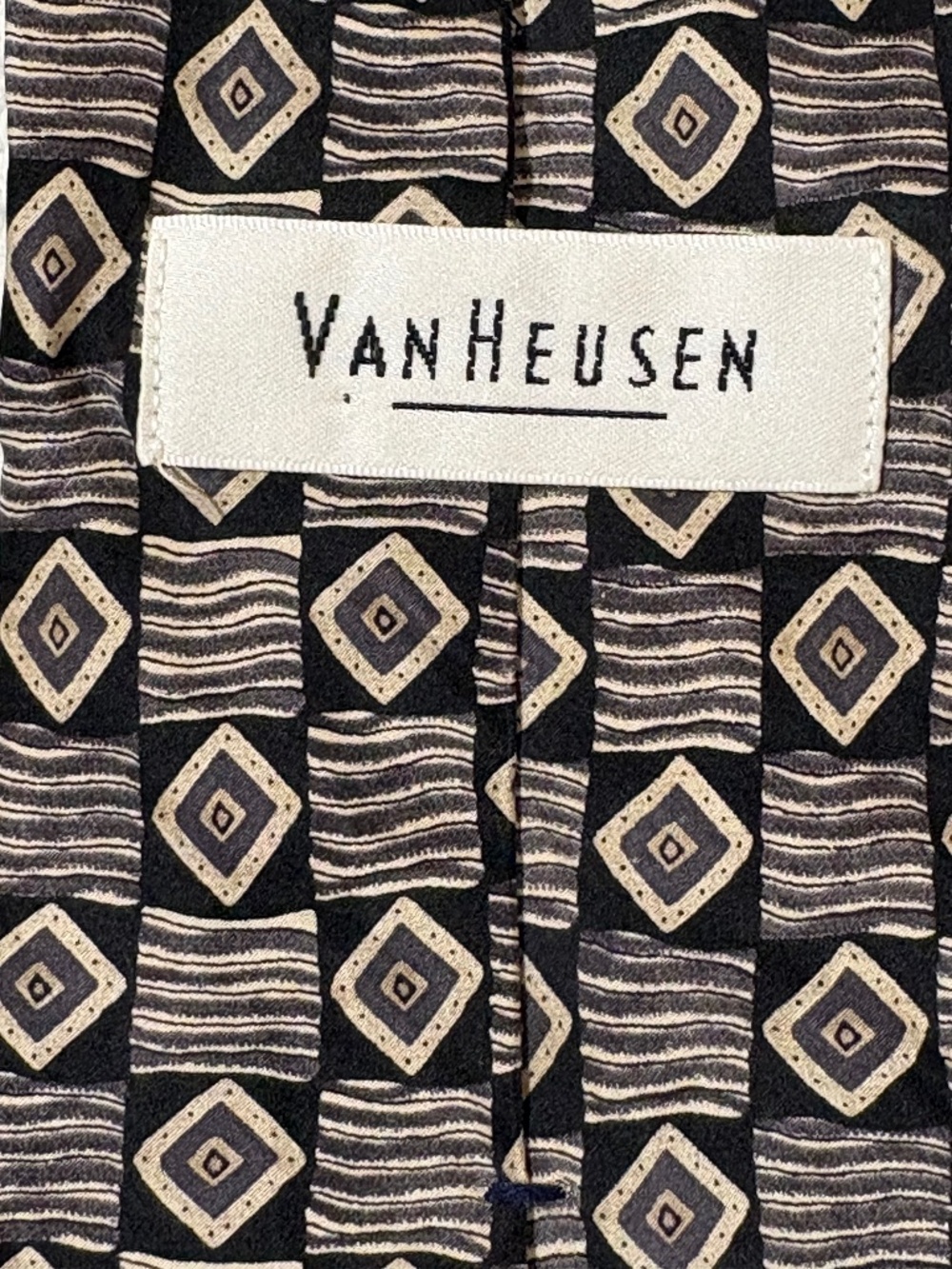VTG Van Heusen Silk Geometric Patterned Necktie Black Gray